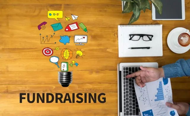 A fundraising presentation helps businesses or nonprofits secure funding | 